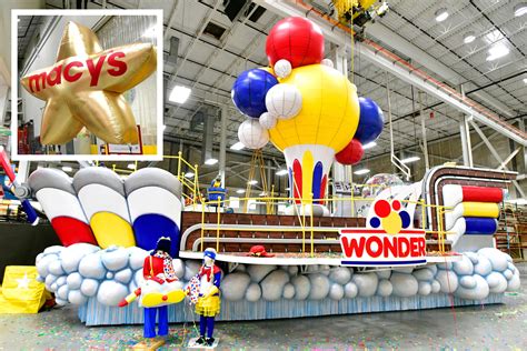 seasonal float fabricator metal worker macy's parade studio|Seasonal Float/Balloon Fabricator, Parade Studio .